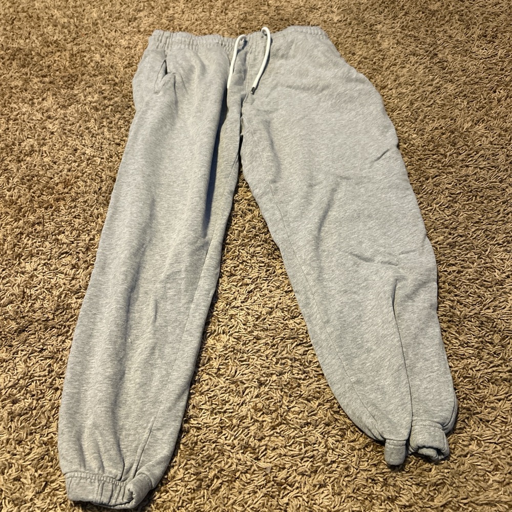 GAP Gray Sweatpants Relaxed Fit Elastic Cuffs